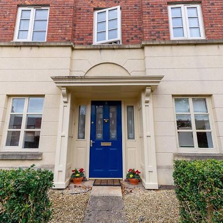 Burlington Place, Shrewsbury. 2 Bedroom, Private Parking, 5 Minutes From Town المظهر الخارجي الصورة