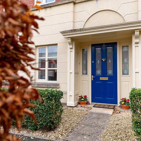 Burlington Place, Shrewsbury. 2 Bedroom, Private Parking, 5 Minutes From Town المظهر الخارجي الصورة